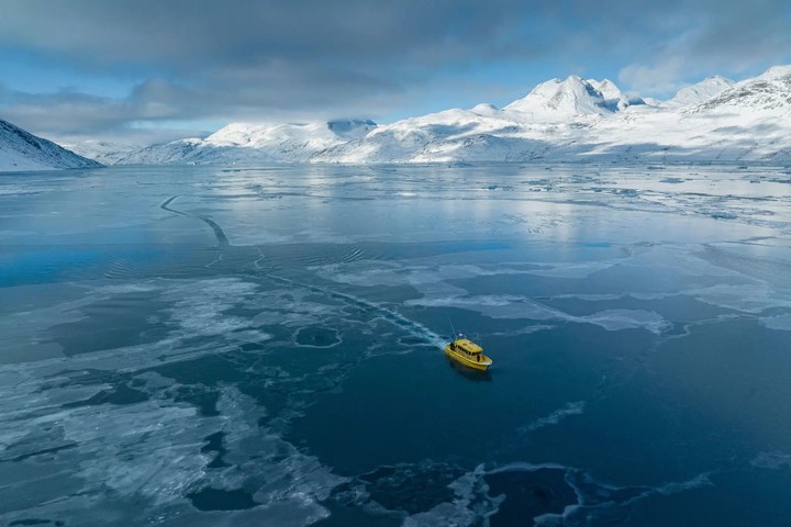 El valor económico y estratégico de Groenlandia ha crecido a medida que el calentamiento de las temperaturas derrite el hielo ártico. Foto Evgeniy Maloletka/Associated Press