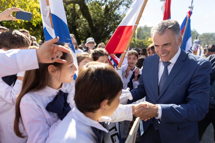 Yamandú Orsi, presidente de Uruguay, visita por segunda vez Argentina para la cumbre del Mercosur. Foto: Camilo dos Santos/Presidencia Uruguay