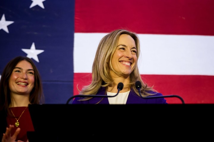 Mikie Sherrill, gobernadora electa de  New JerseyBloomberg